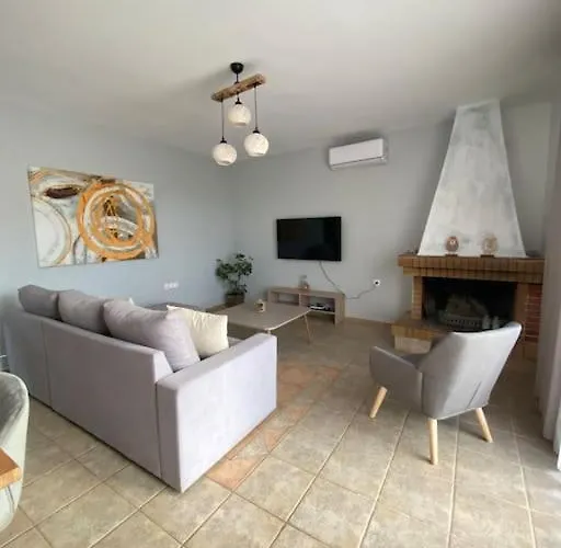 Libra-skiathos Villa